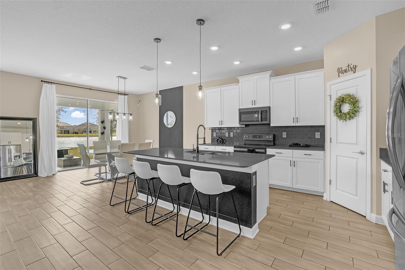 STOREY PK-PH 4 PRCL L - Residential