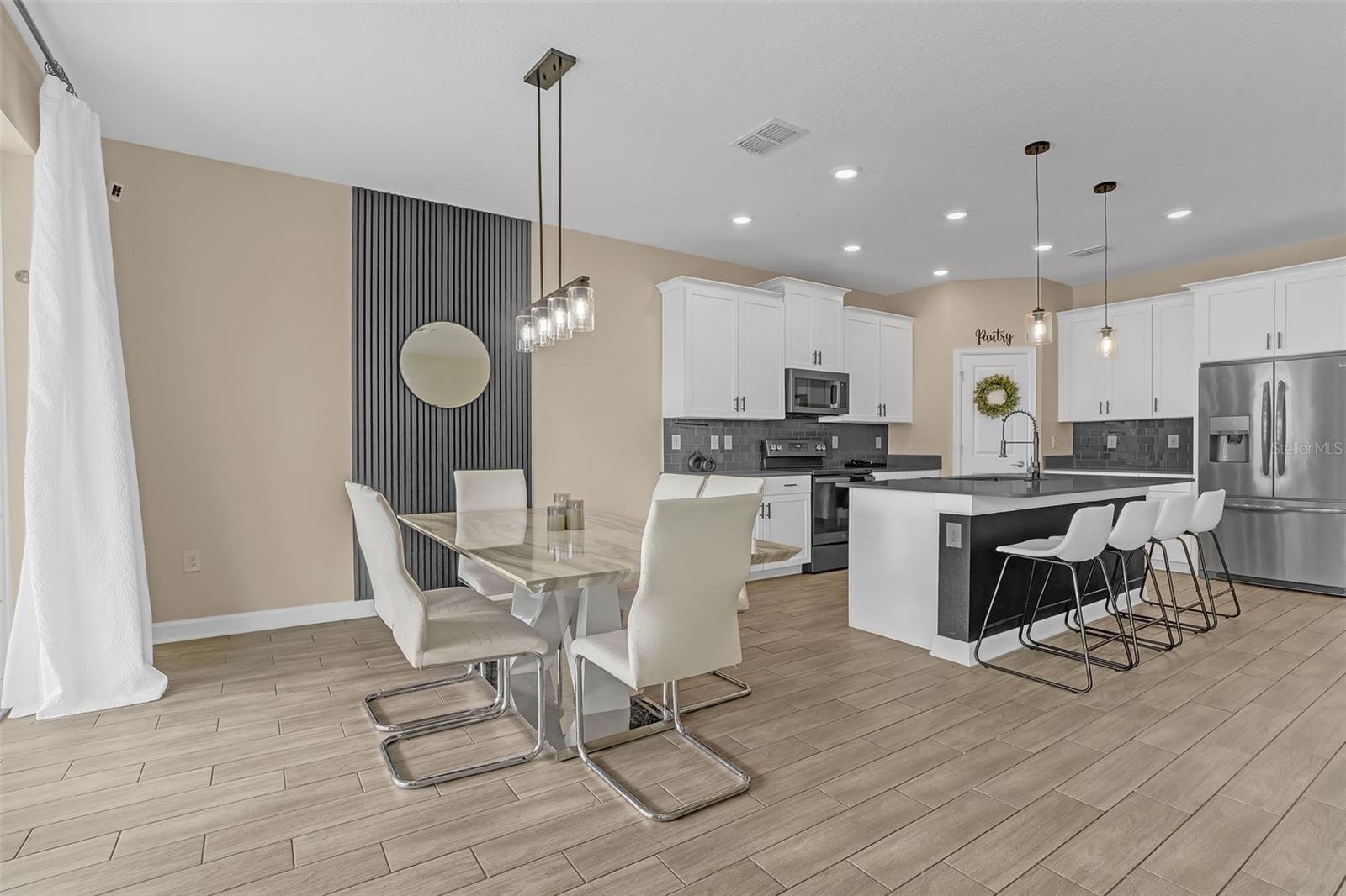 STOREY PK-PH 4 PRCL L - Residential