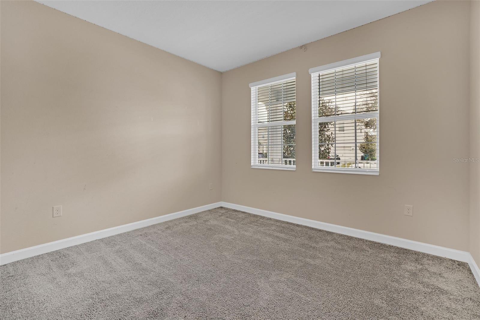 STOREY PK-PH 4 PRCL L - Residential