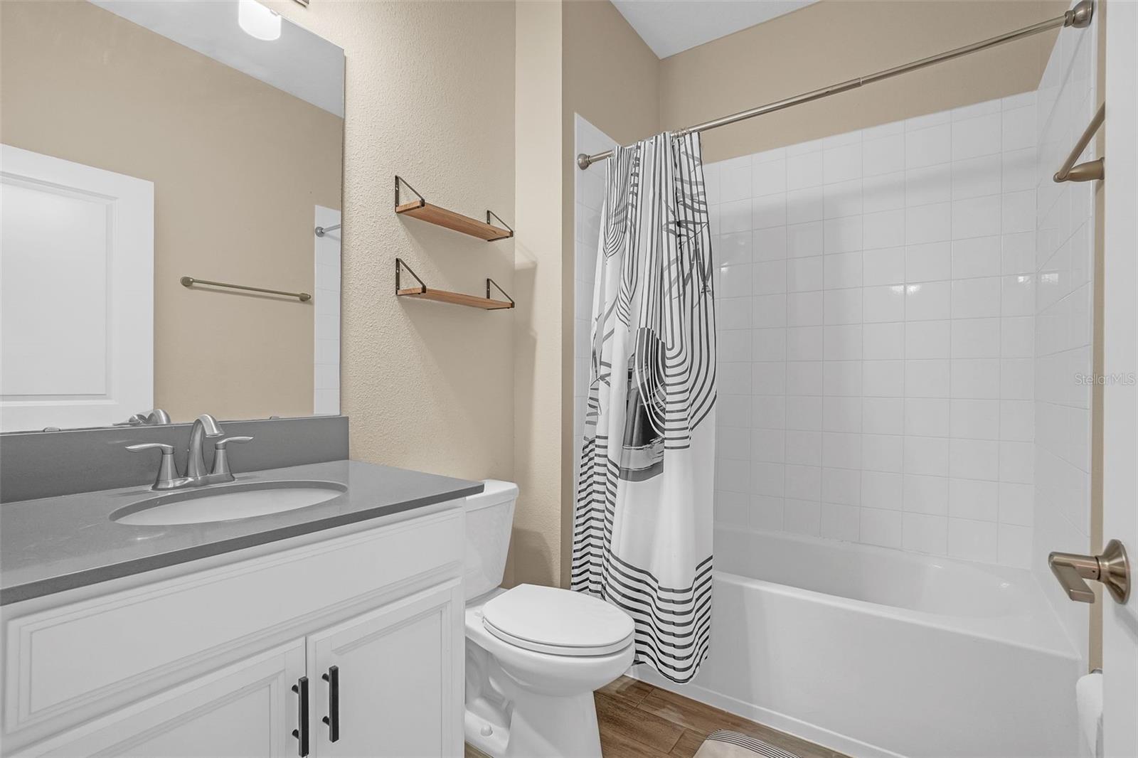 STOREY PK-PH 4 PRCL L - Residential