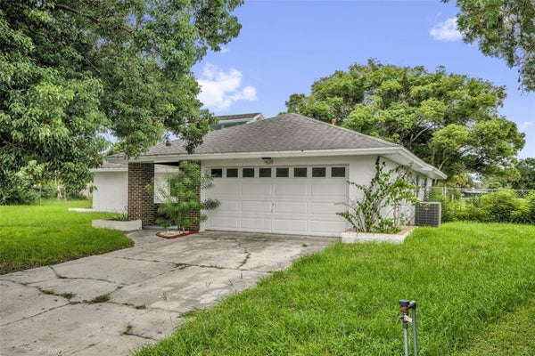 140 FAIRWAY TEN DR, CASSELBERRY, FL 32707 - Image 551d1ca697aedd7d87f05d4bfd4ec342/3388340586
