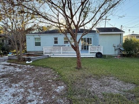 A home in TAMPA