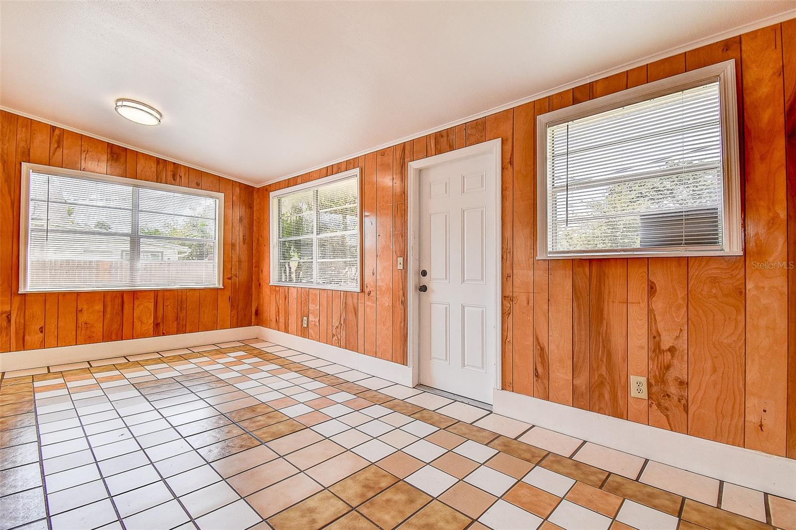 CLEAR VISTA - Residential