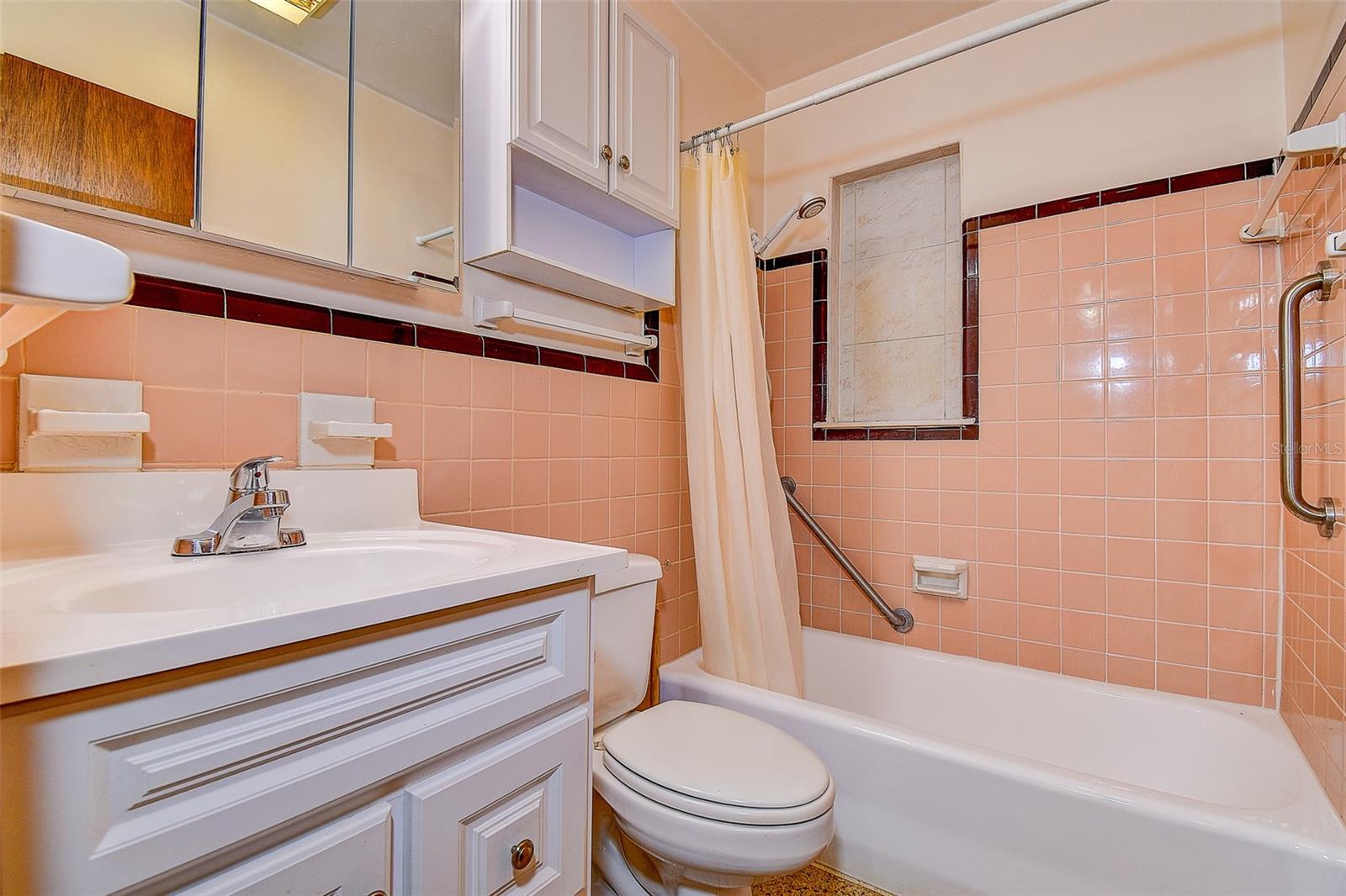 CLEAR VISTA - Residential