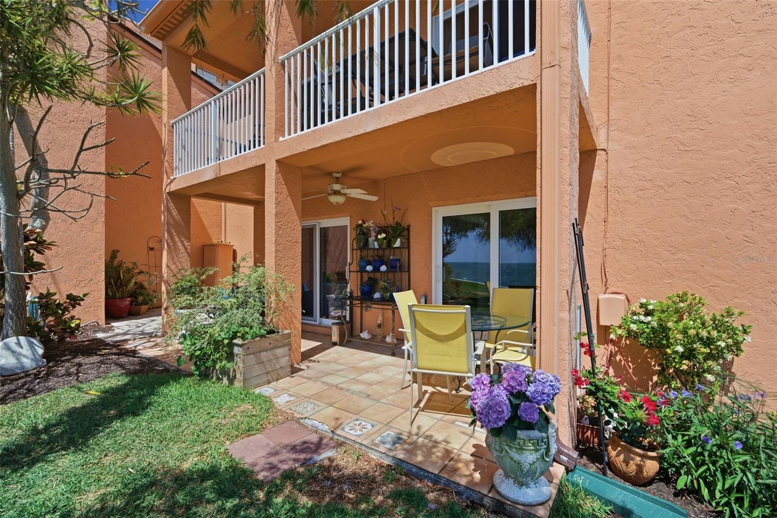 SOUTH BAY CONDO - Residential