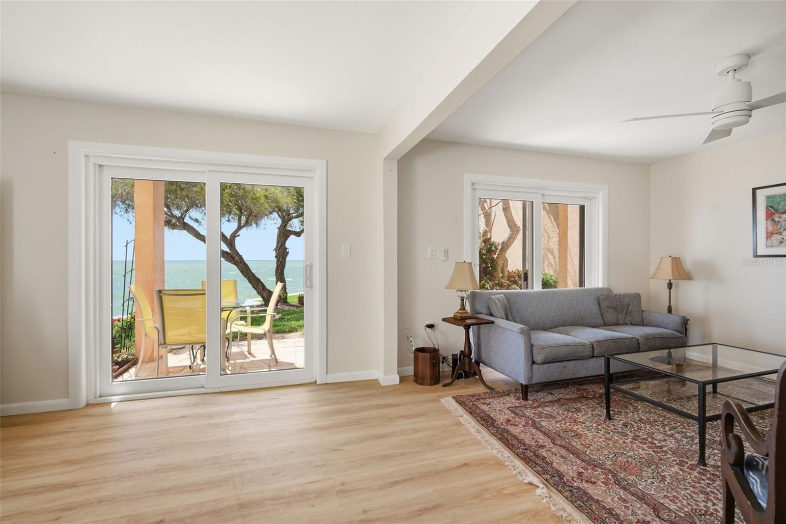 SOUTH BAY CONDO - Residential