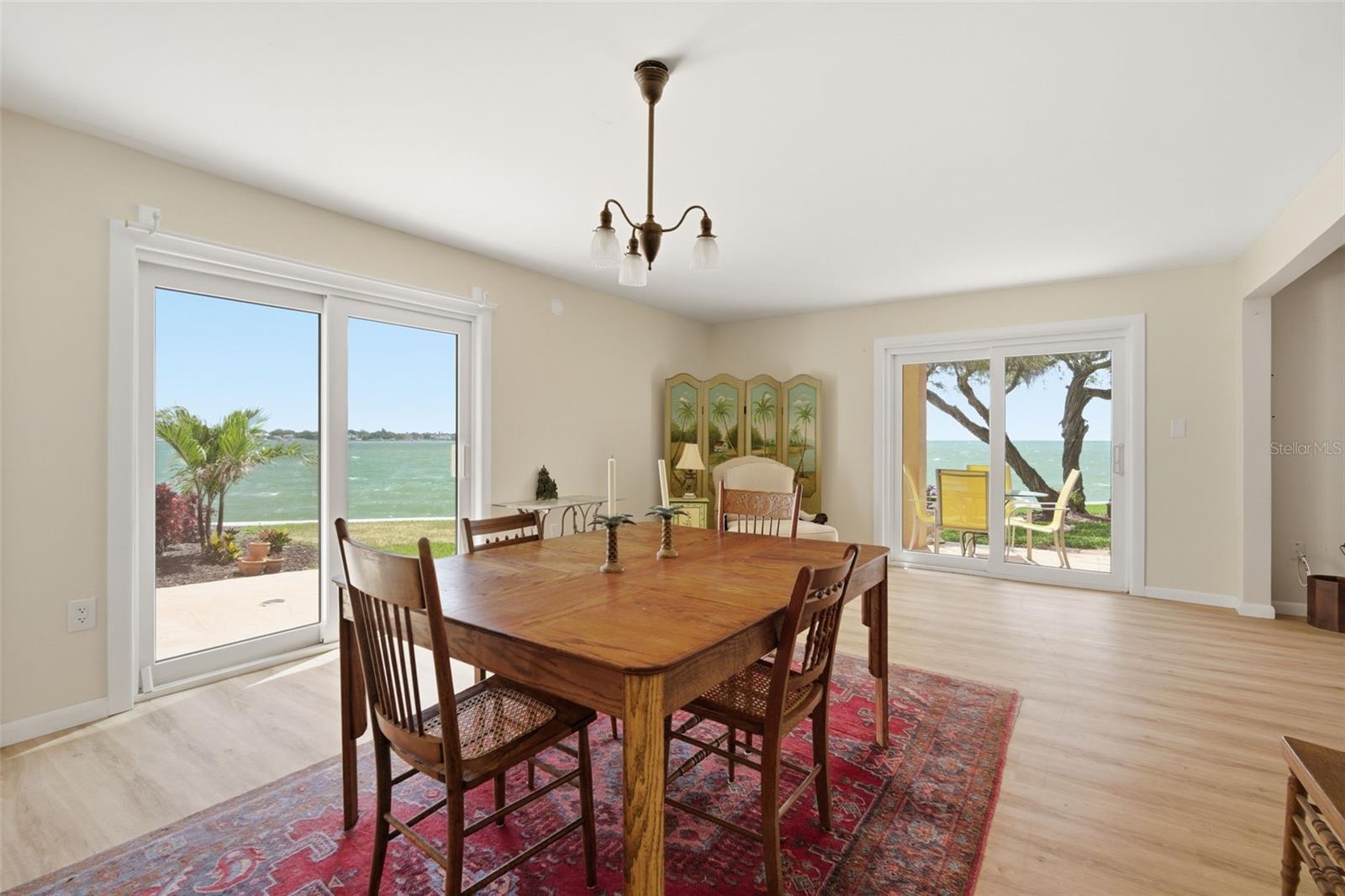 SOUTH BAY CONDO - Residential