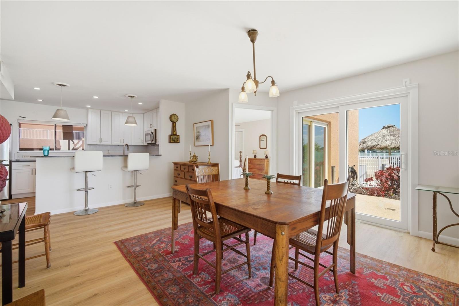 SOUTH BAY CONDO - Residential