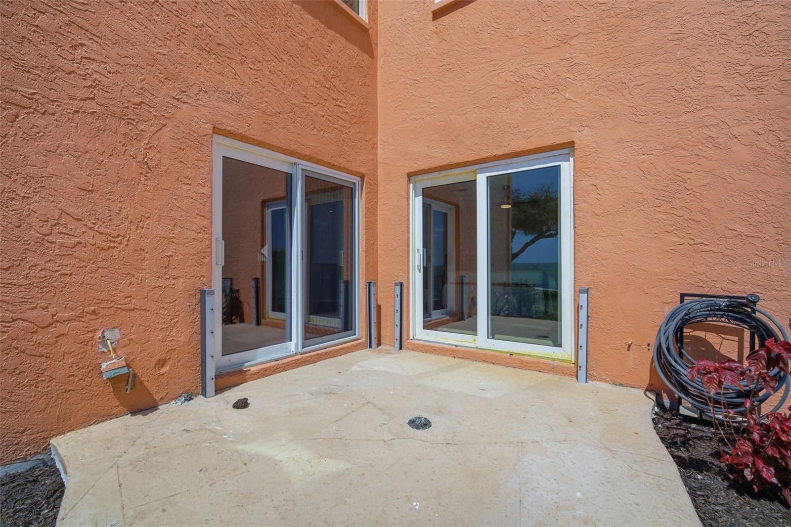 SOUTH BAY CONDO - Residential