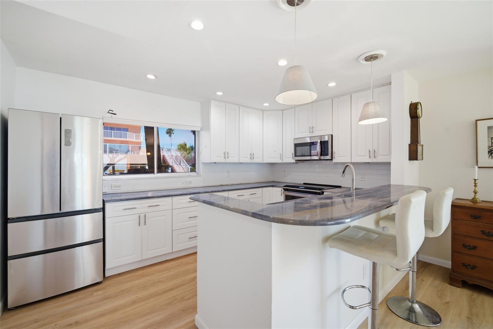 7400 SUNSHINE SKYWAY LANE S 121