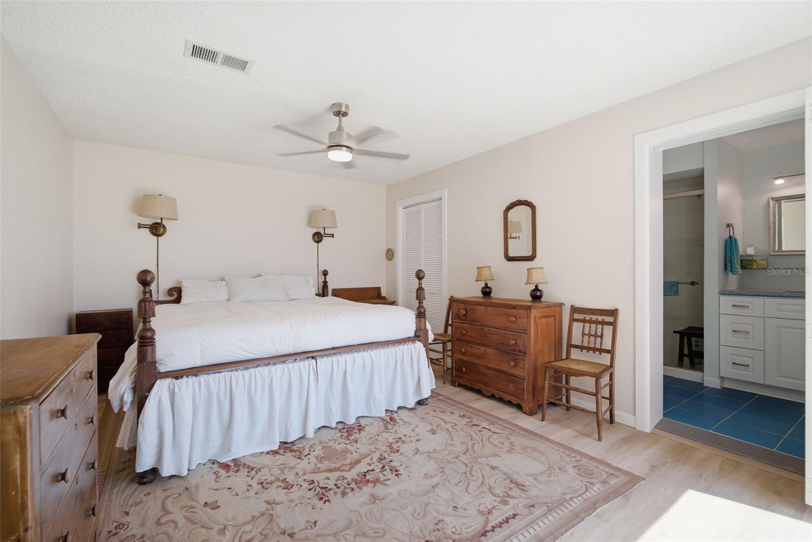 SOUTH BAY CONDO - Residential