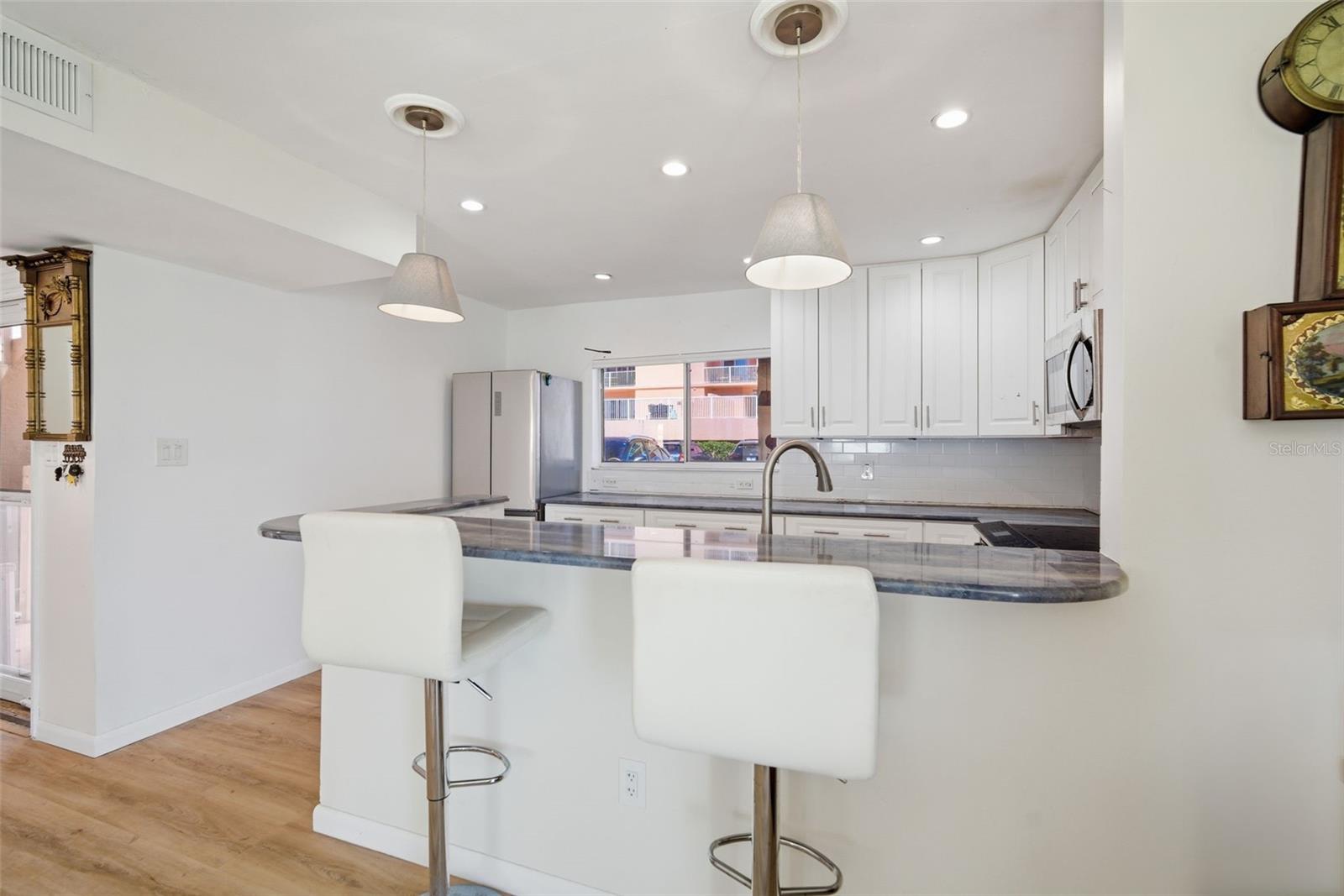 7400 SUNSHINE SKYWAY LANE S 121