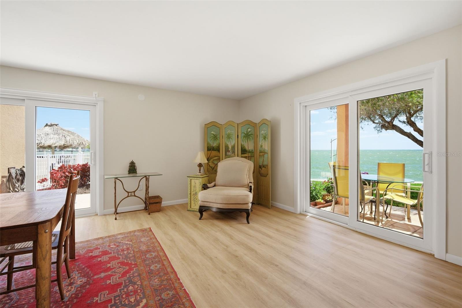 SOUTH BAY CONDO - Residential