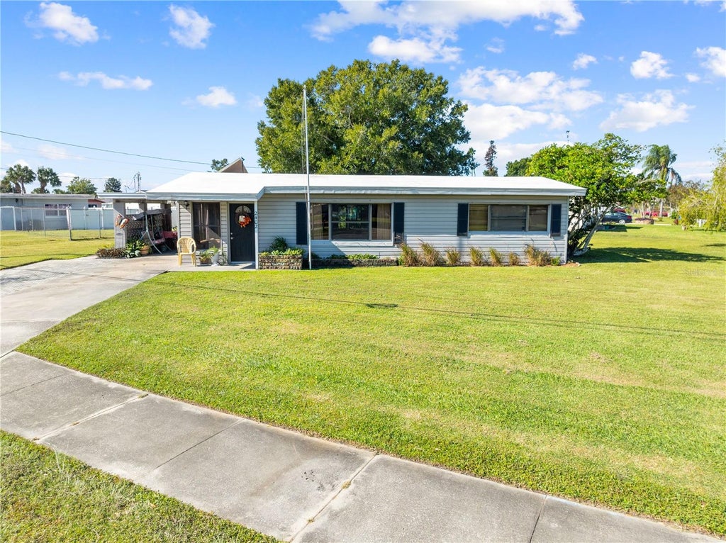 Photo of 2402 Janet Street, Kissimmee, FL 34741 (MLS # S5159805)