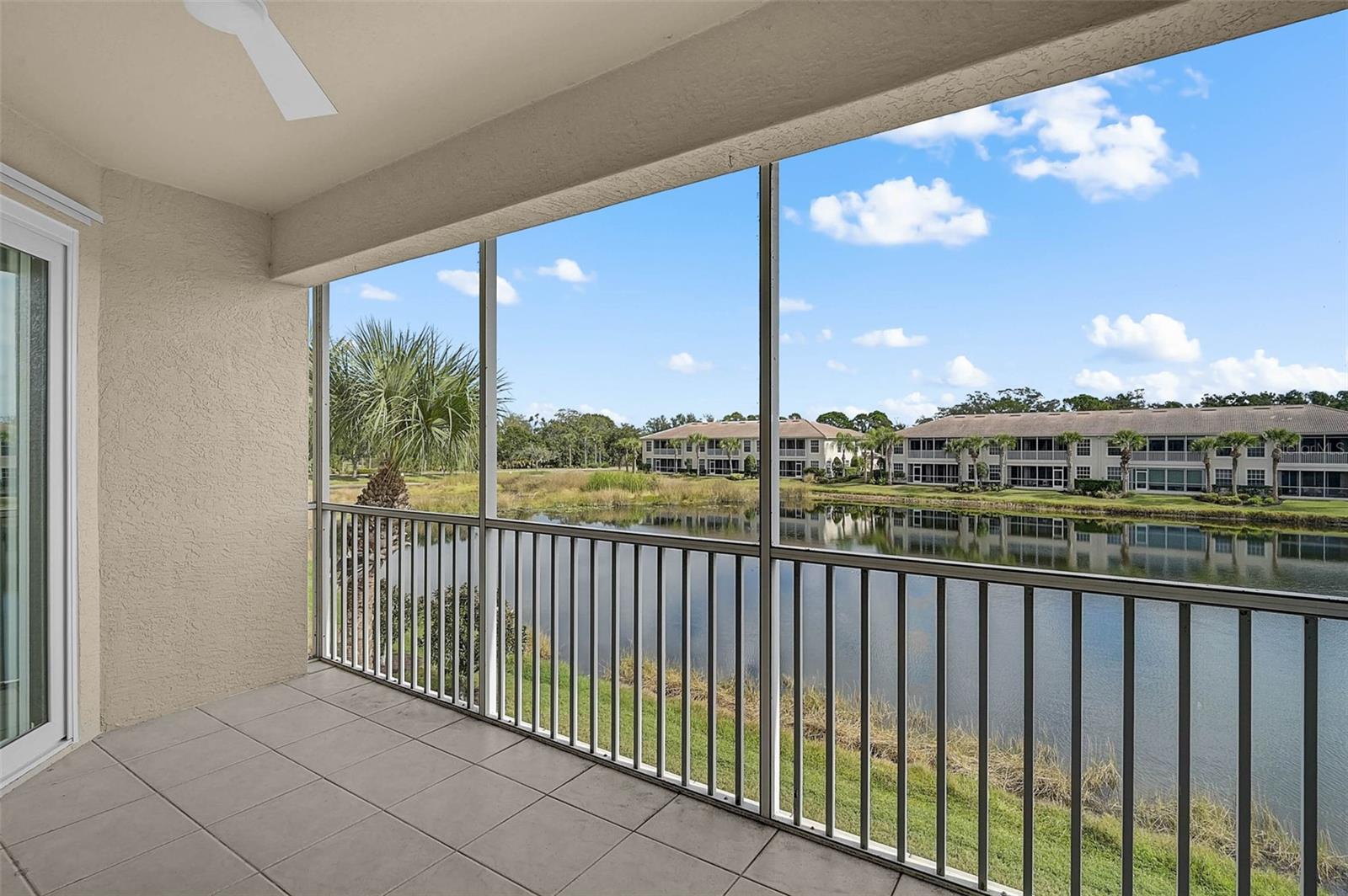 ARIELLE ON PALMER RANCH SEC 1 - Residential