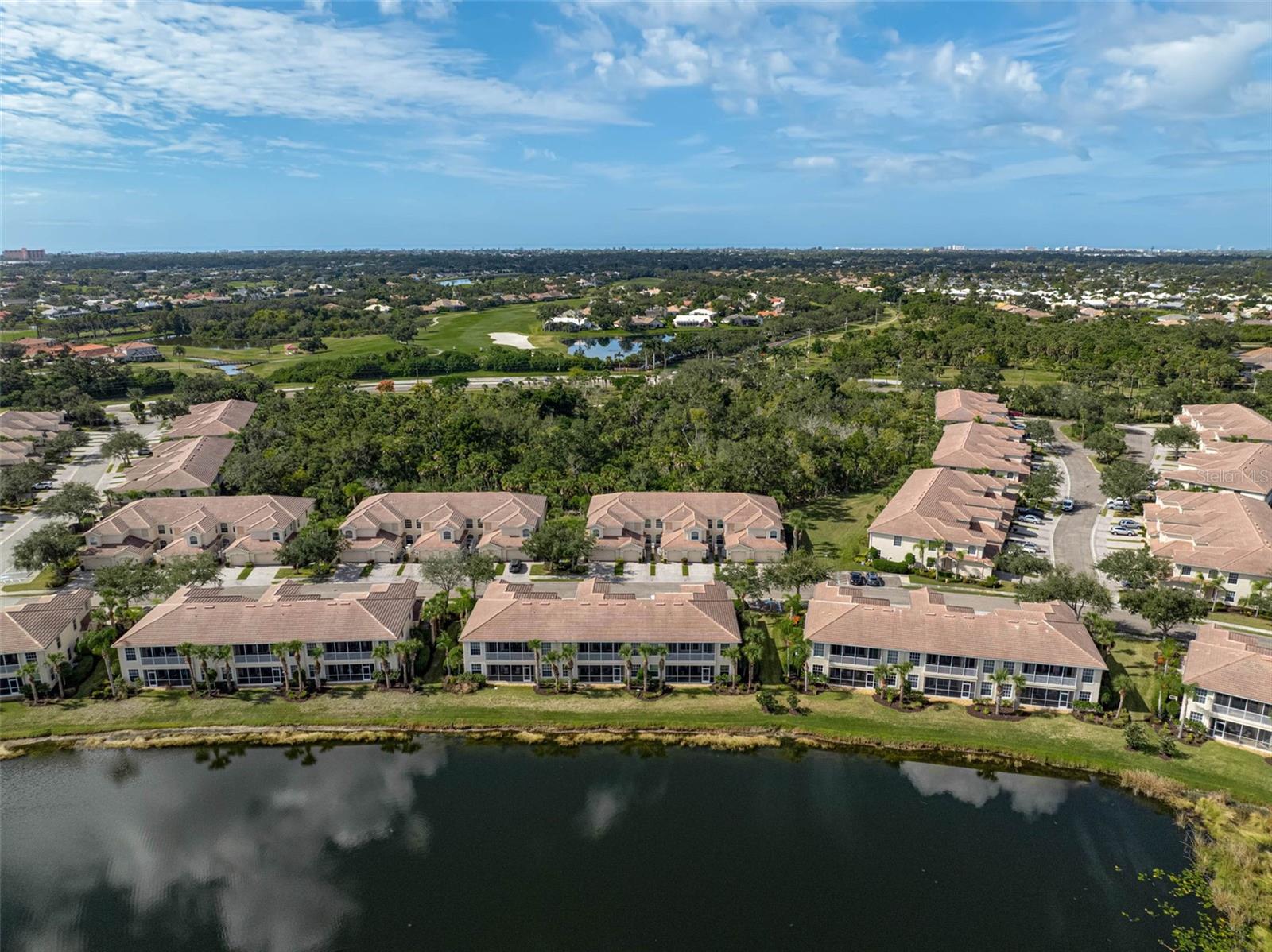 ARIELLE ON PALMER RANCH SEC 1 - Residential