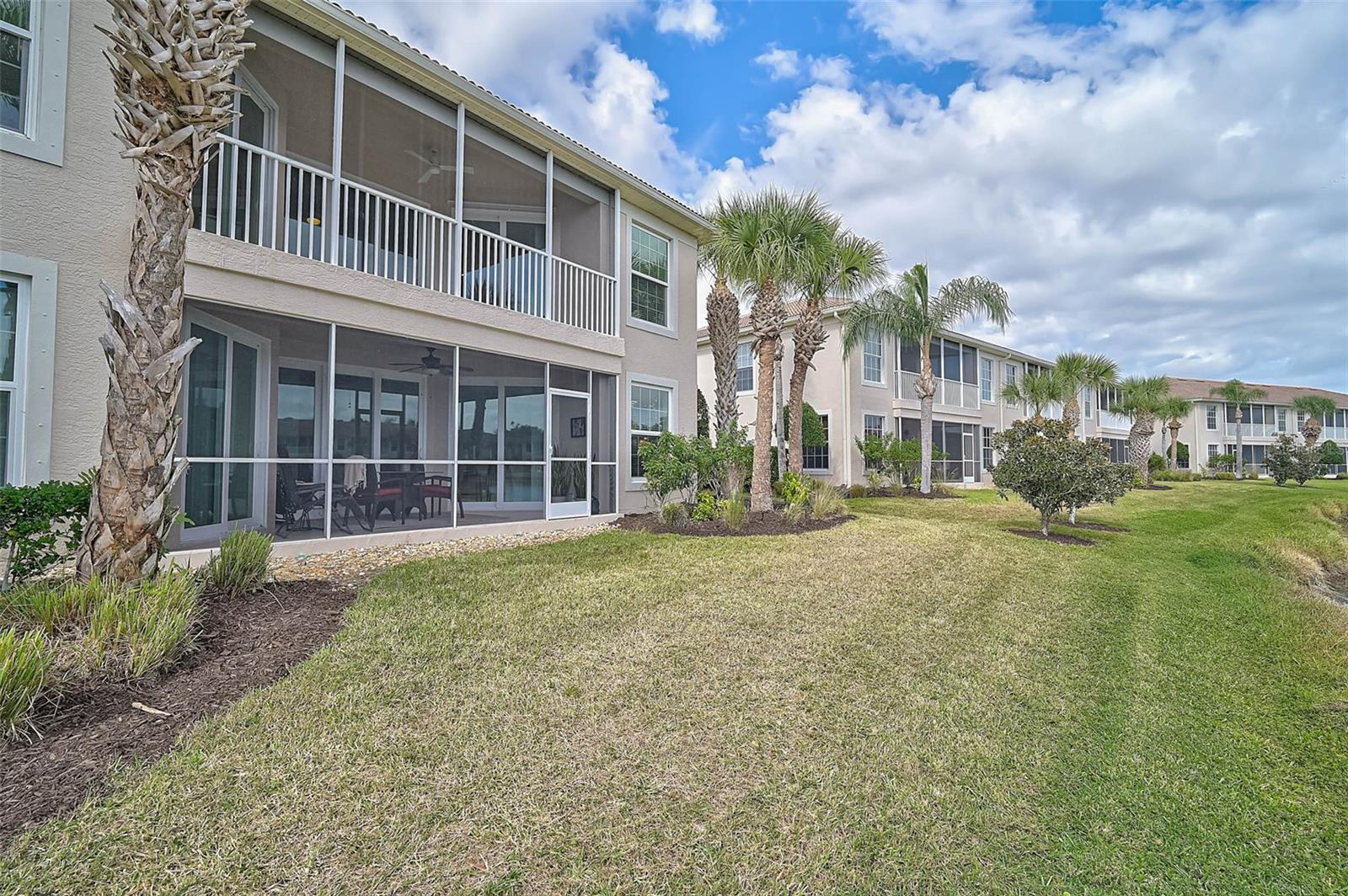 ARIELLE ON PALMER RANCH SEC 1 - Residential