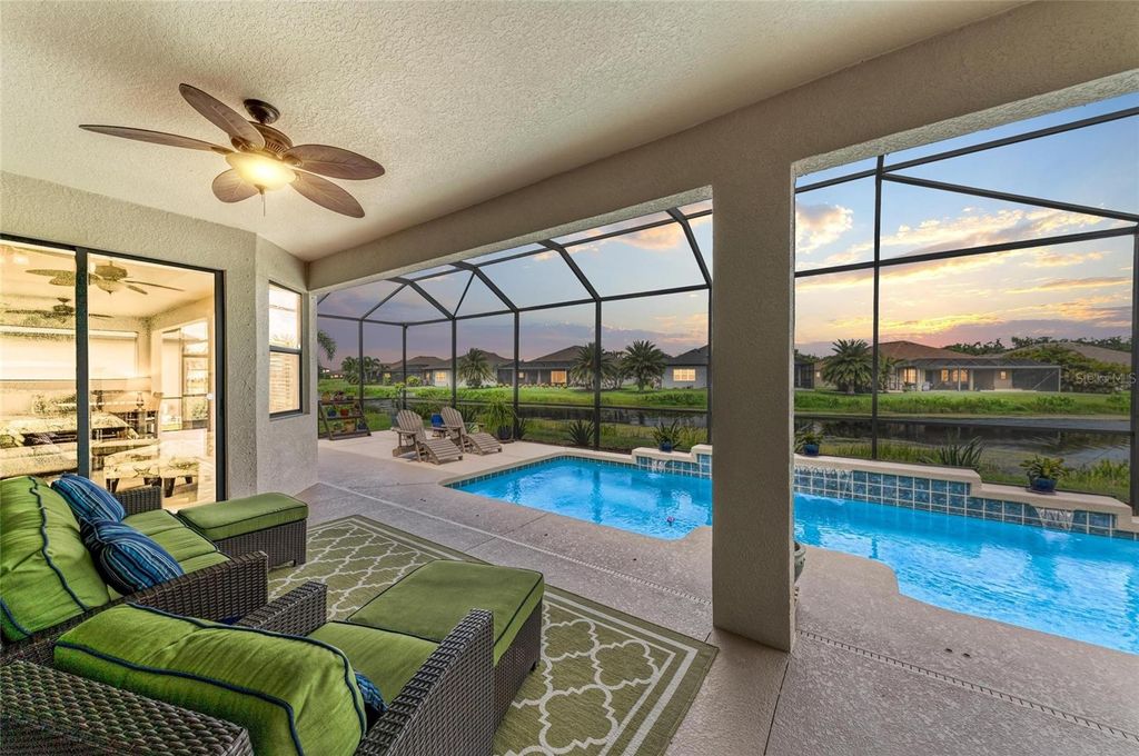 Photo of 518 Chantilly Trail, Bradenton, FL 34212 (MLS # A4653129)