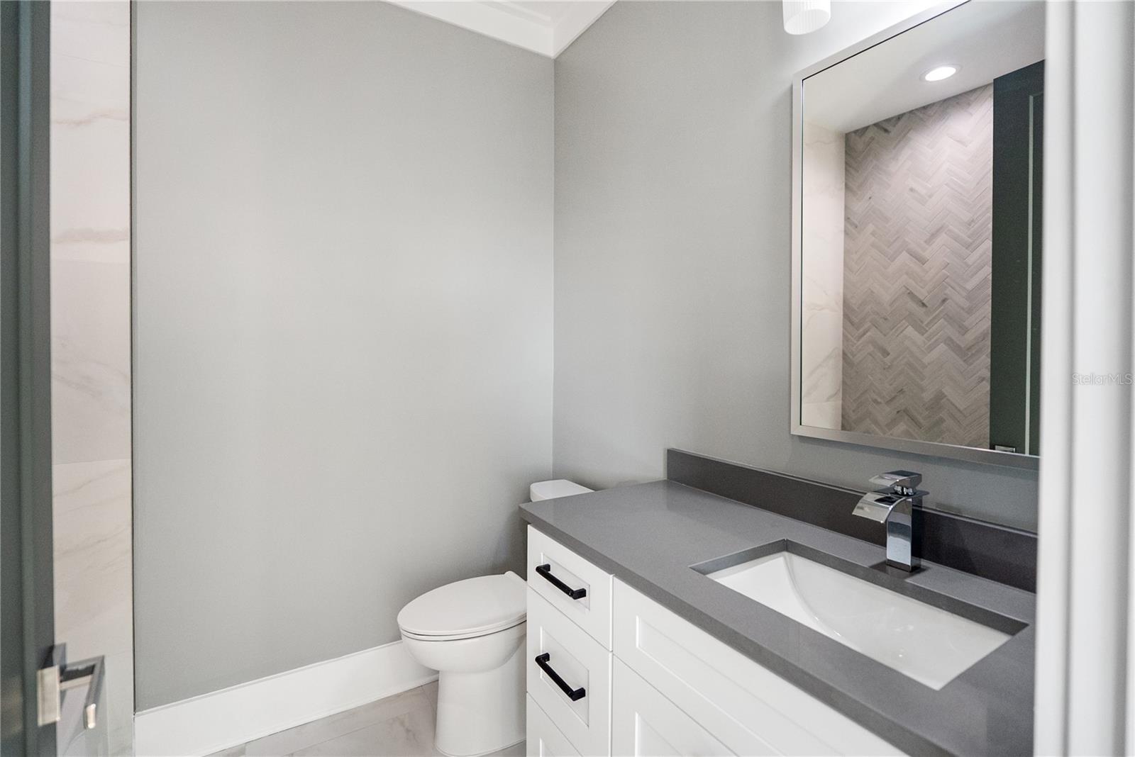 AVON HEIGHTS 2 - Residential