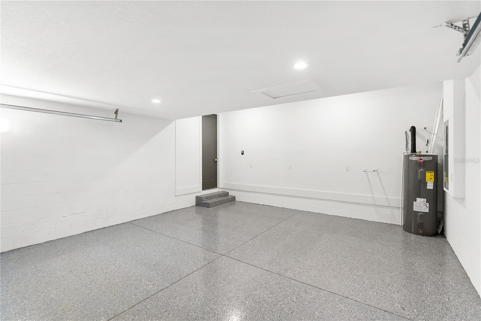 AVON HEIGHTS 2 - Residential