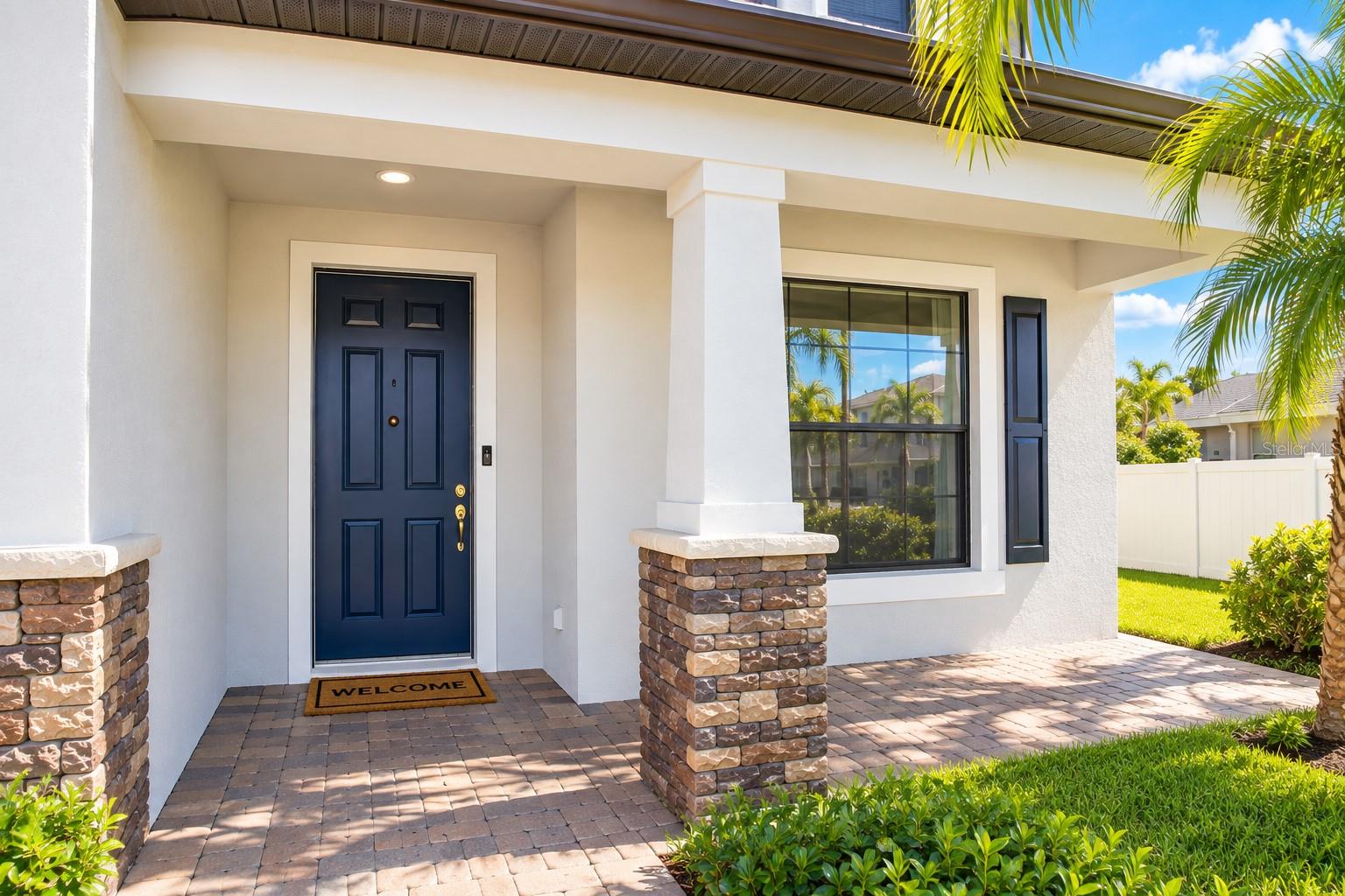 1907 BOTTLEBRUSH WAY