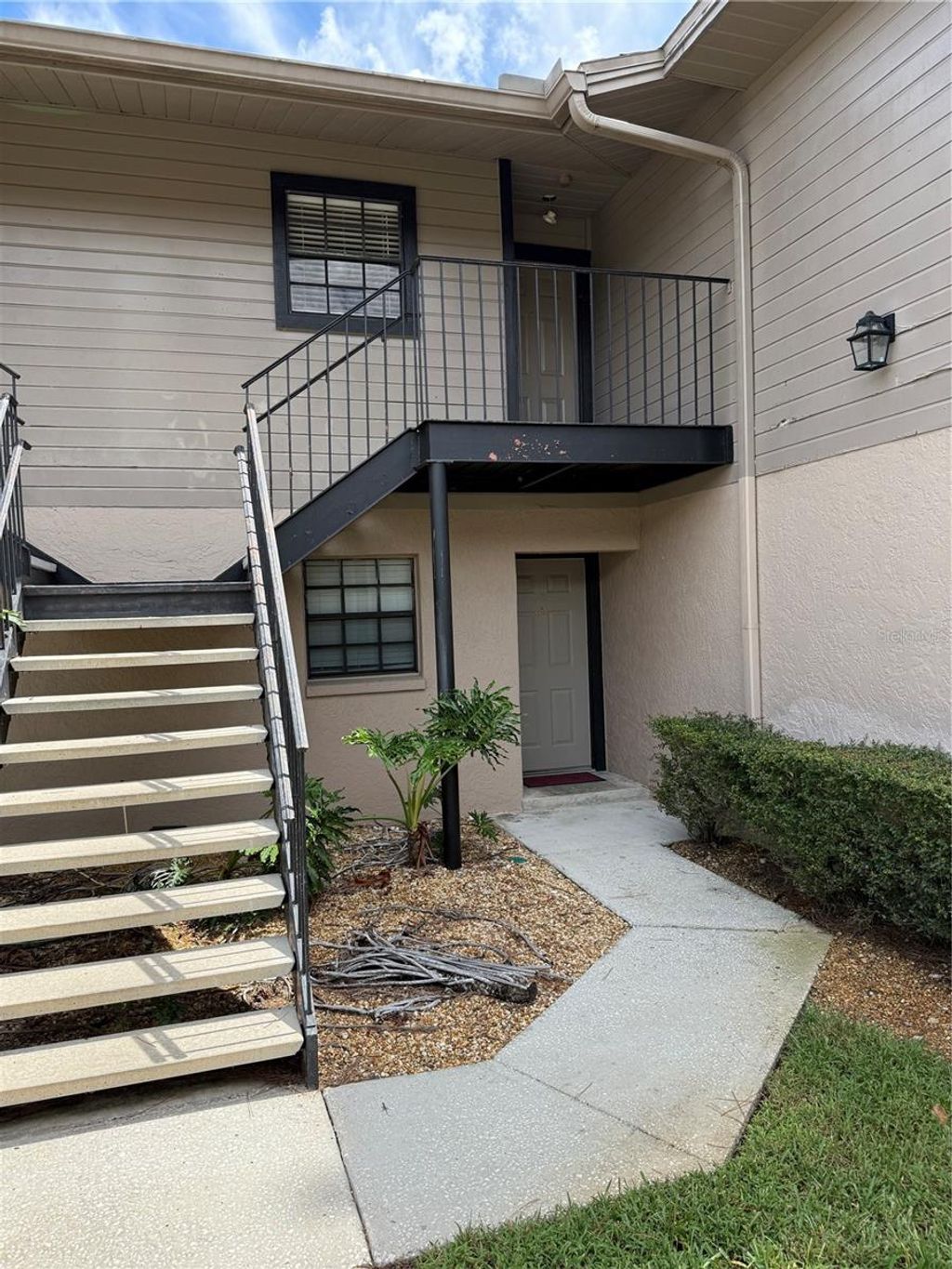 Photo of 4112 Ashford Green Place #I202, Tampa, FL 33613 (MLS # TB8457659)