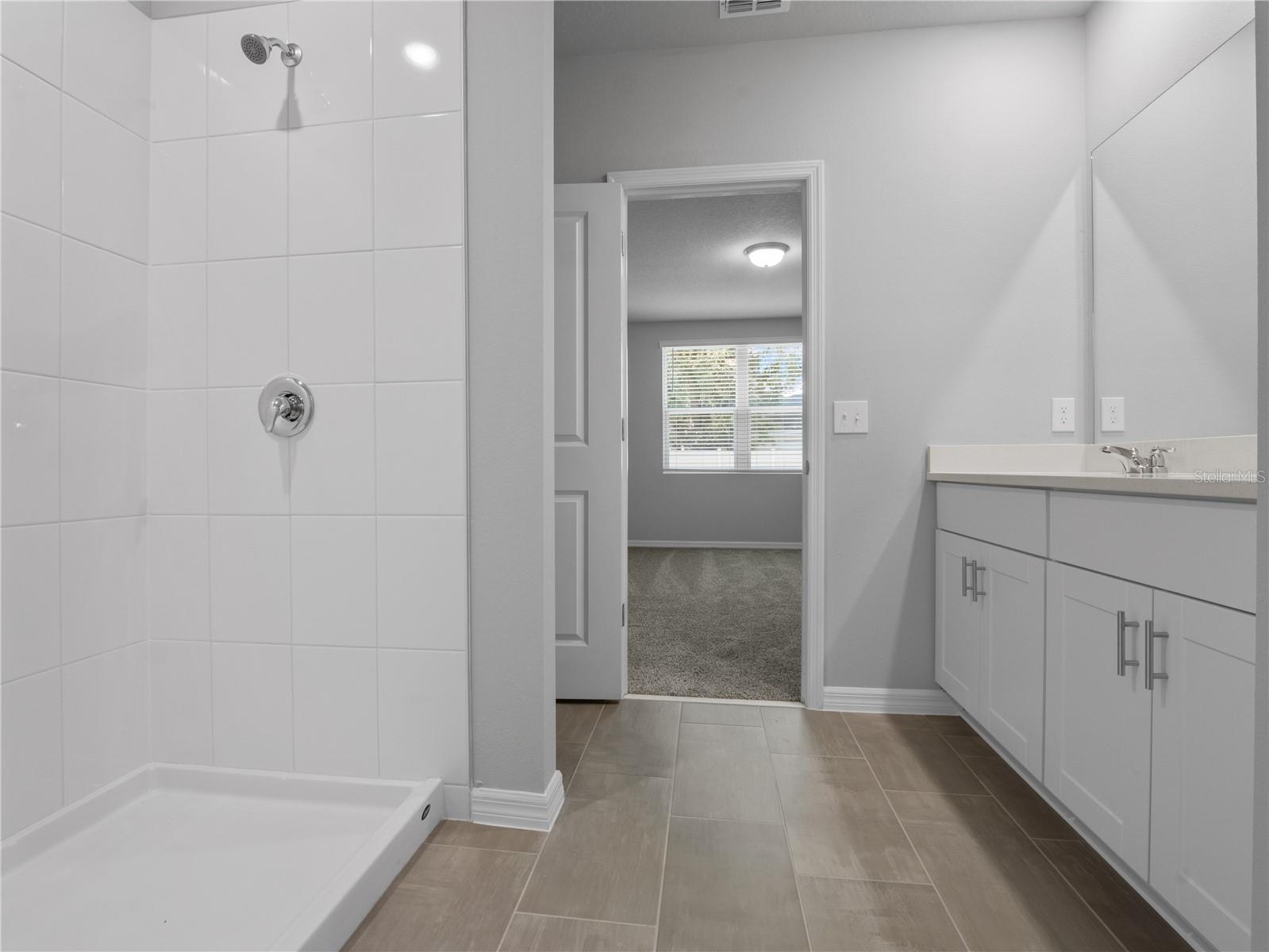 RESERVE/VAN OAKS PH 1 - Residential Lease