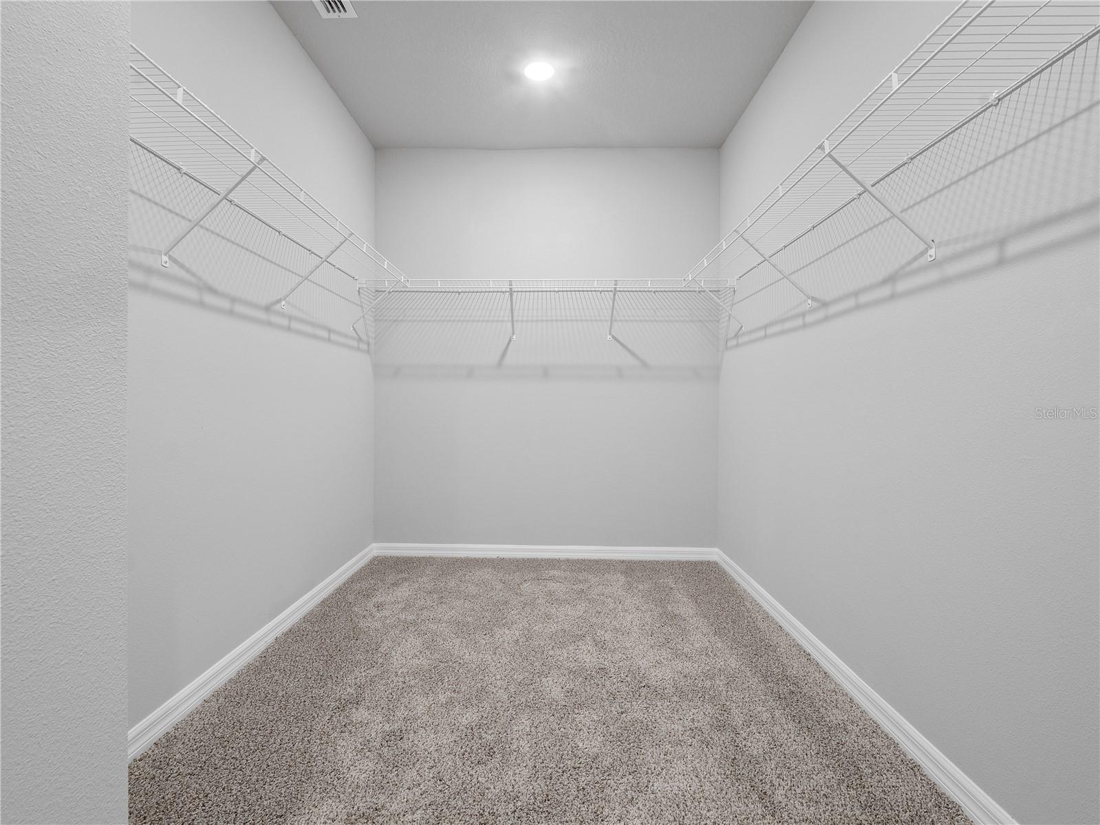 RESERVE/VAN OAKS PH 1 - Residential Lease