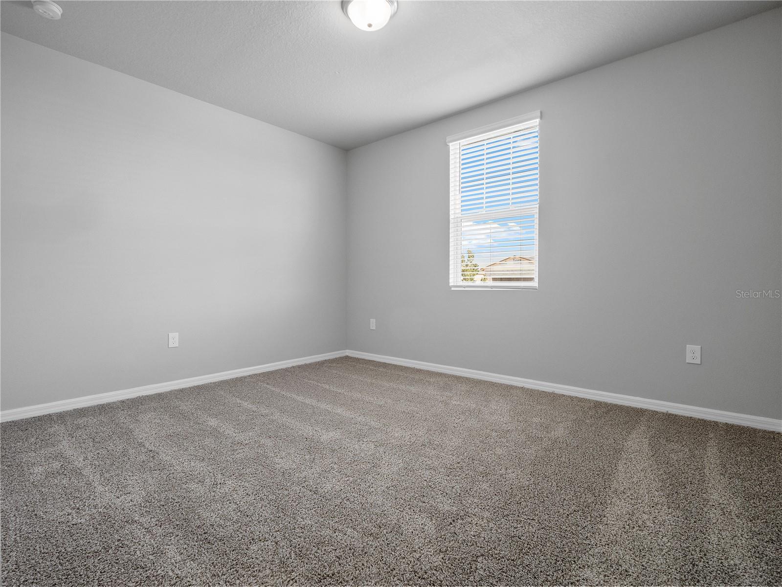 RESERVE/VAN OAKS PH 1 - Residential Lease