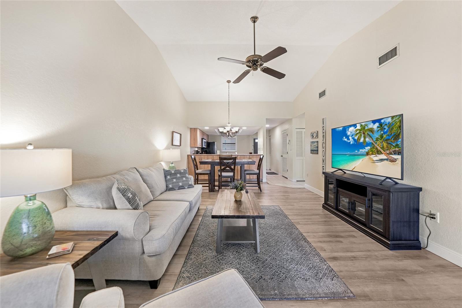 BRIDGE POINT PH 04 - Residential