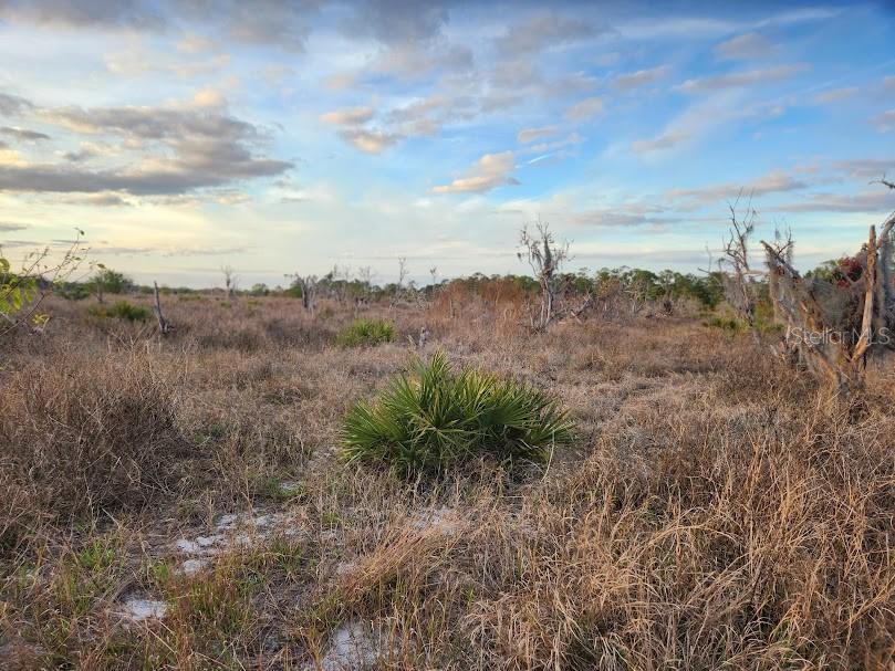 OAKRIDGE ESTATES - Land