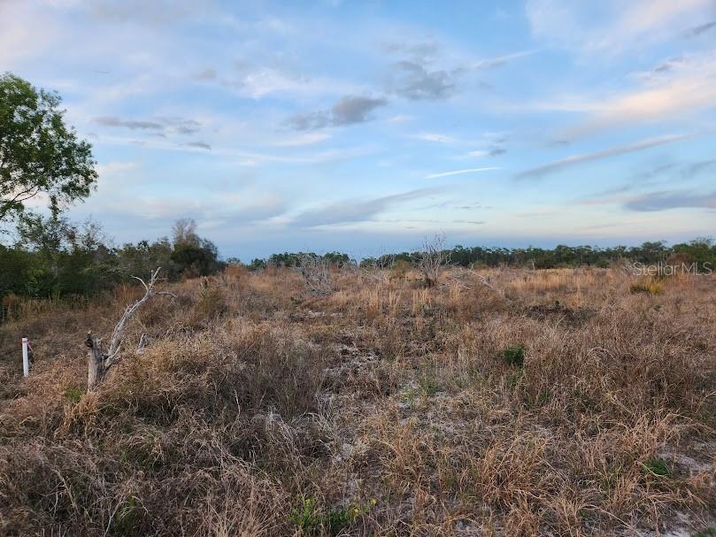 OAKRIDGE ESTATES - Land