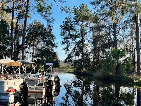 A home in DUNNELLON