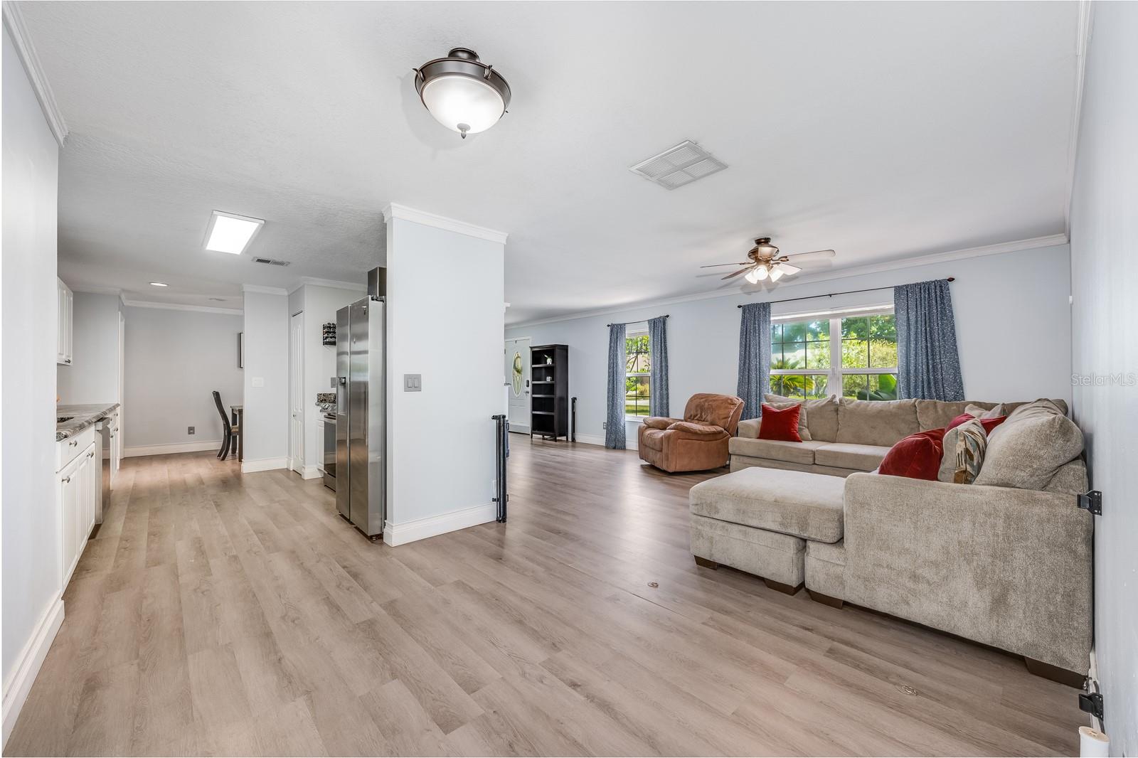 29 BRACKEN LANE