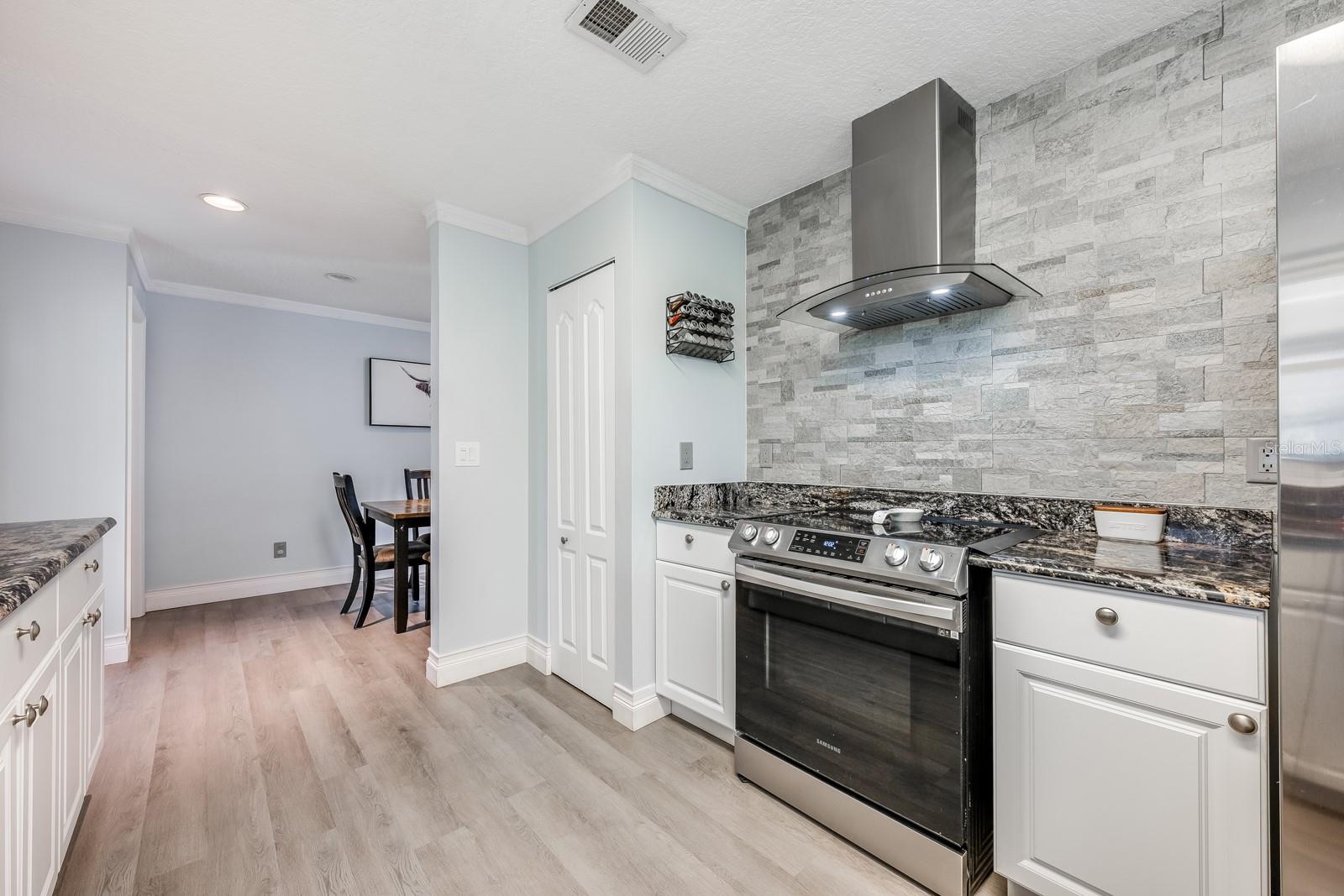29 BRACKEN LANE