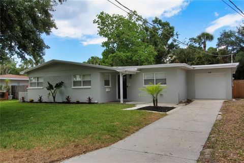 4105 W OAKELLAR AVENUE TAMPA FL 33611