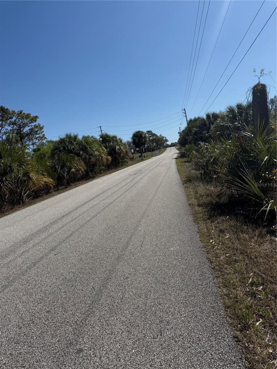 This property is minutes away from all the amenities including Weeki Wachee Springs, dining, entertainment, fishing and so much more. Immediate access to US Hwy 19 and a short drive to the Suncoast Pkwy for an easy commute. The adjoining property is also for sale. You can find the listing at MLS #TB8361567. That is a total of 3.6 acres together. You can build single family dwellings on these properties. Buyer and buyers agent will need to confirm all zoning and restrictions with Hernando County. Are you ready to build and design your own dream property? This can be the perfect opportunity for you to build your dream!