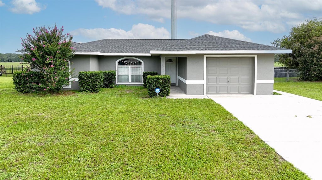 Photo of 604 Boitnott Lane, Bushnell, FL 33513 (MLS # TB8536301)