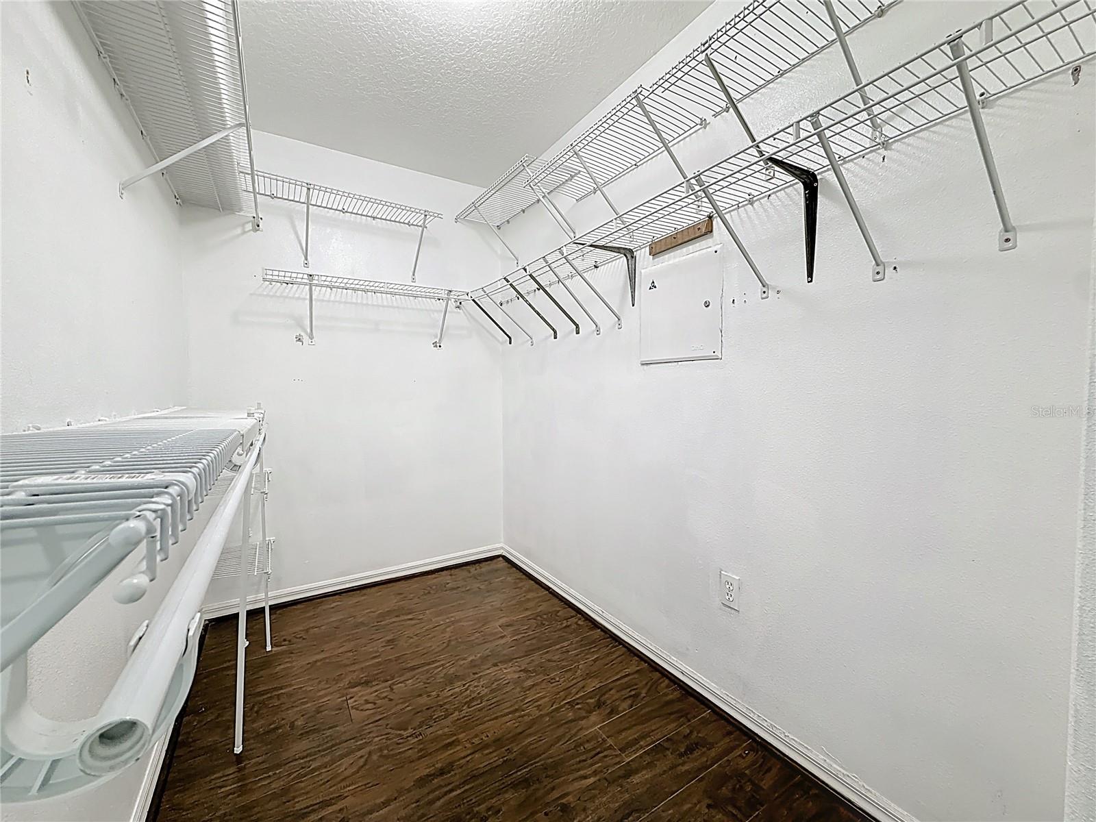 BAY ARBOR - Residential