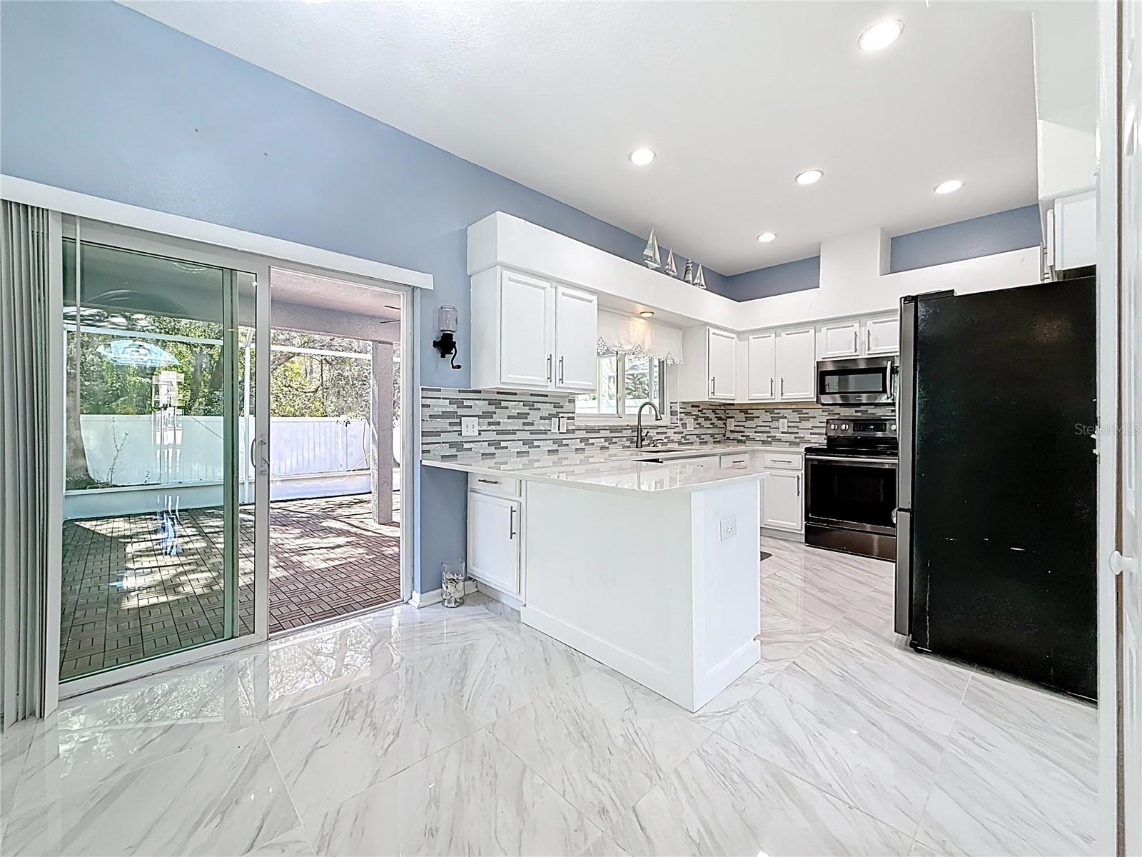 BAY ARBOR - Residential