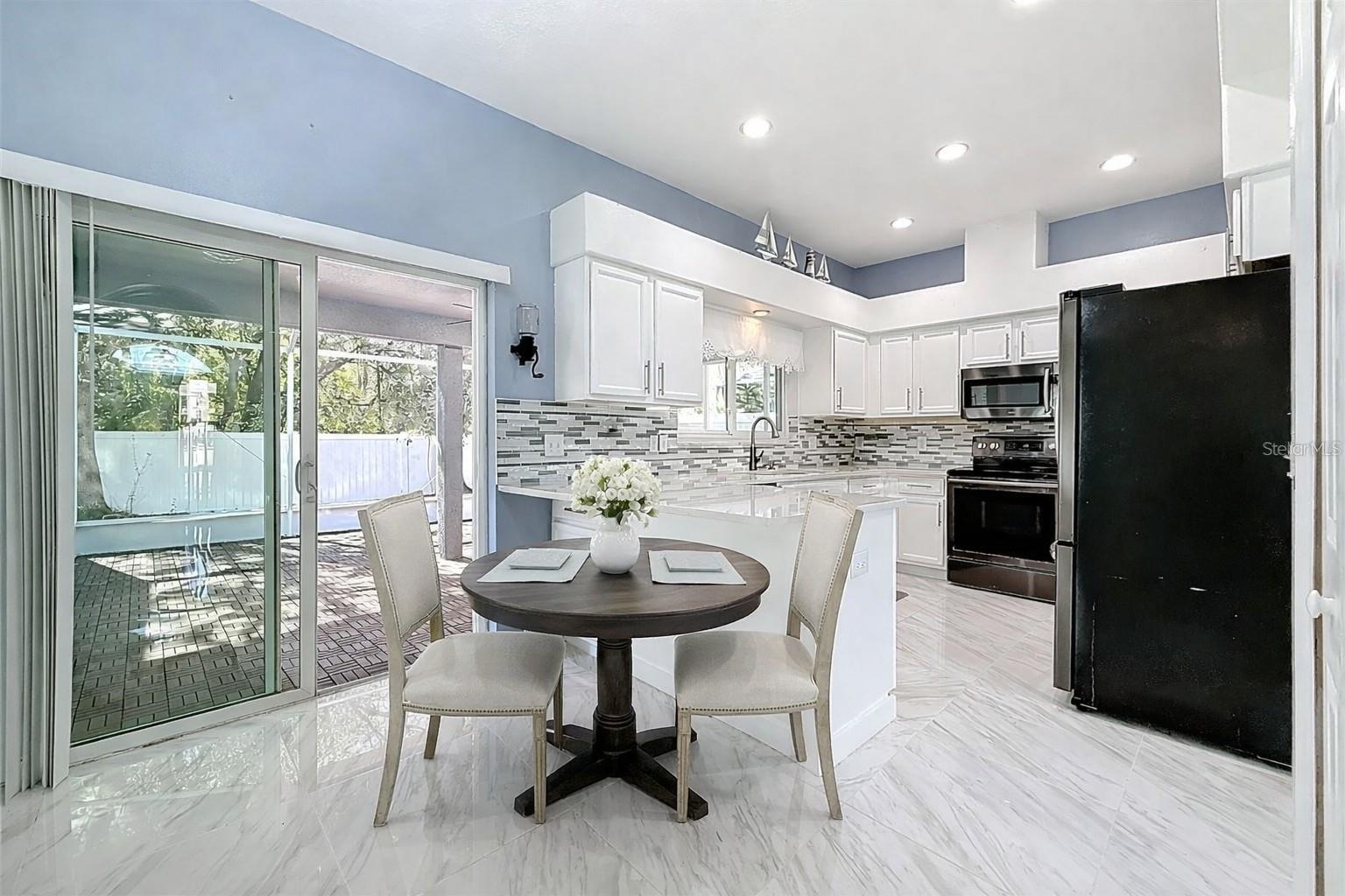 BAY ARBOR - Residential