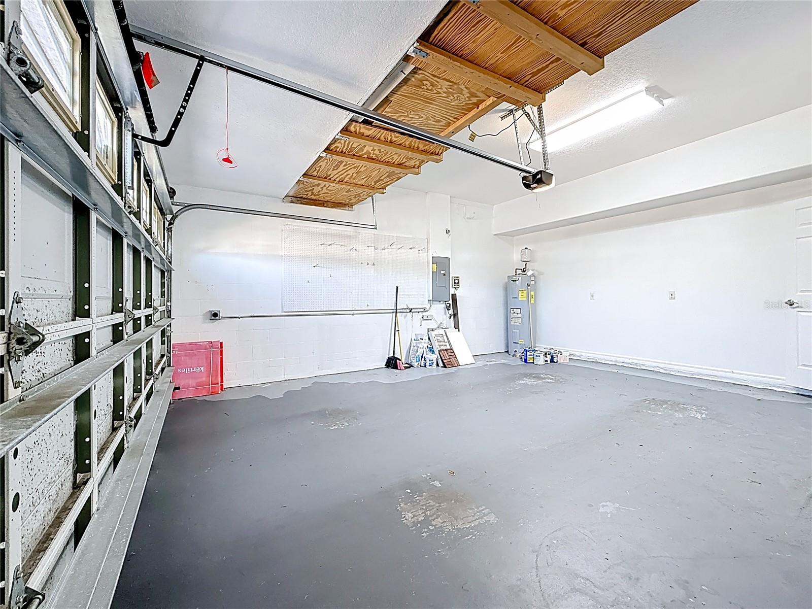 BAY ARBOR - Residential