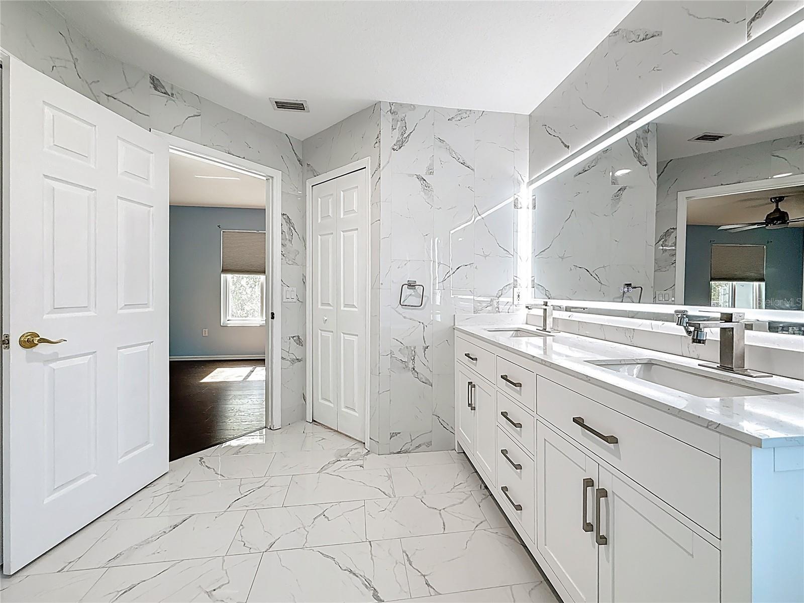 BAY ARBOR - Residential