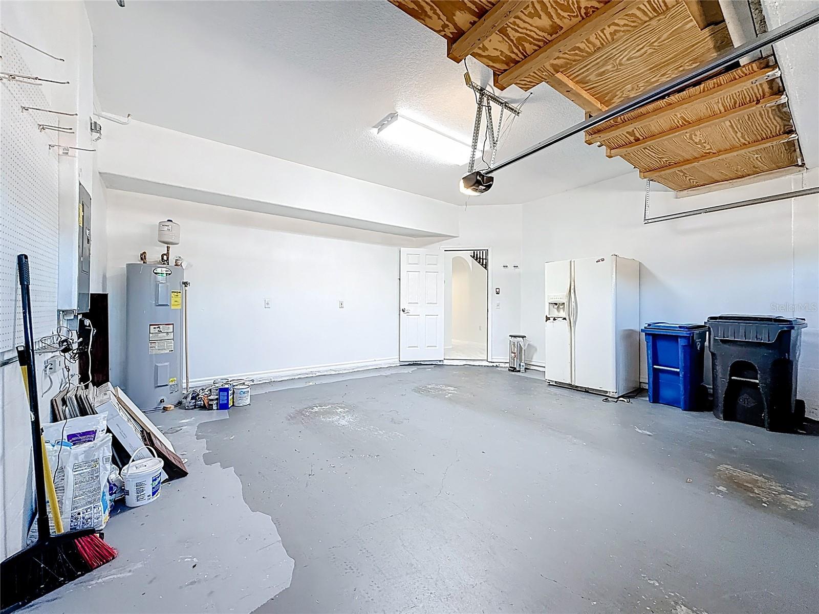 BAY ARBOR - Residential