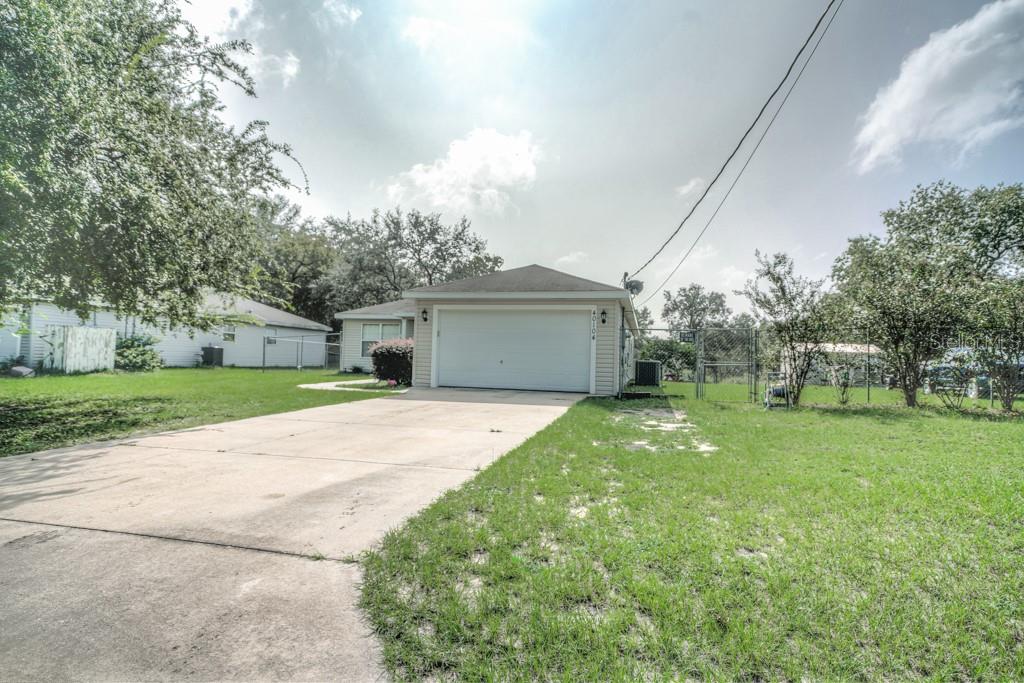 CARLTON VILLAGE - Residential