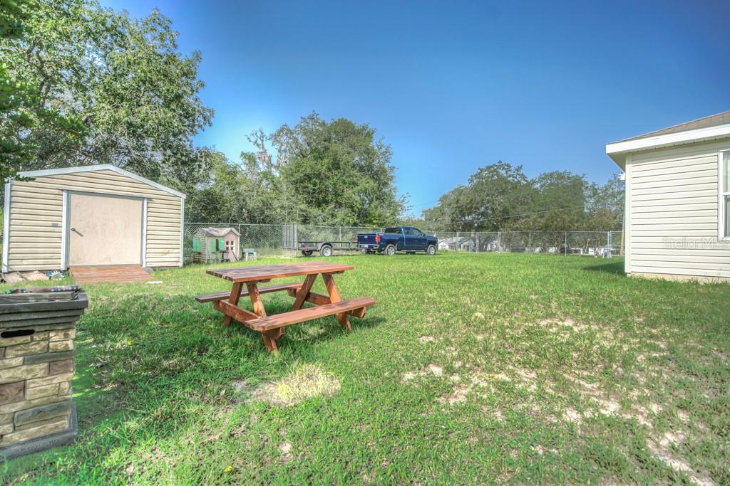 CARLTON VILLAGE - Residential