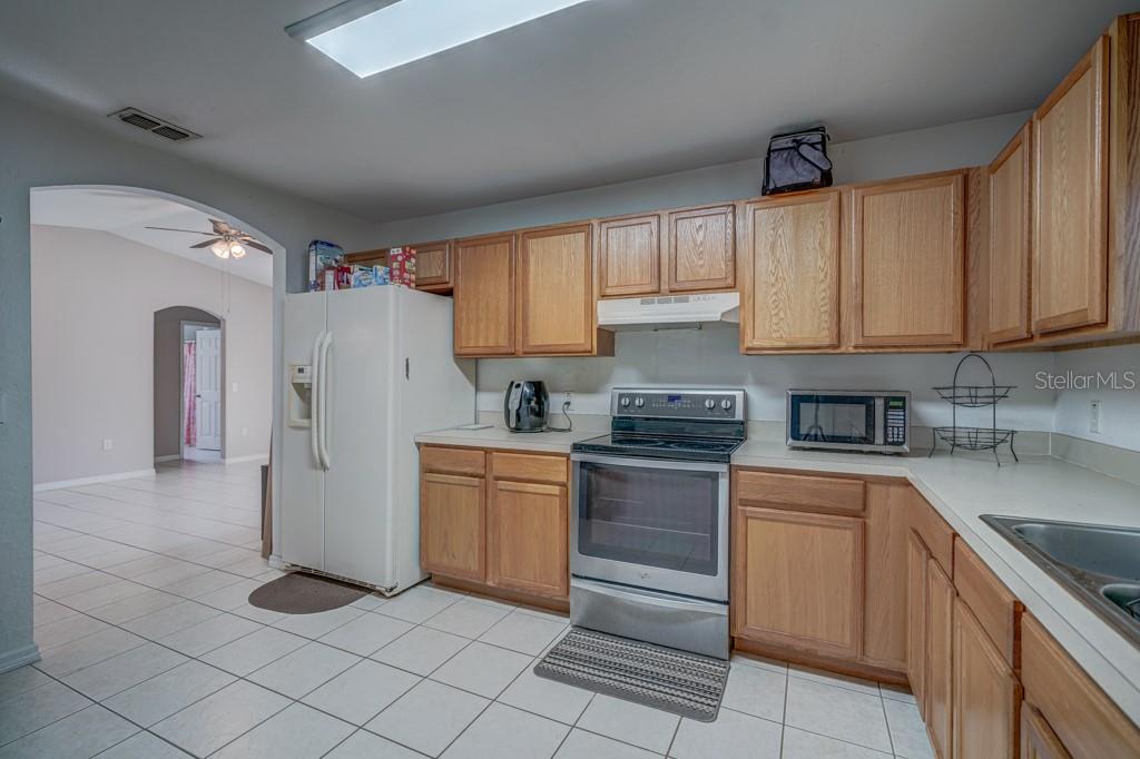 CARLTON VILLAGE - Residential