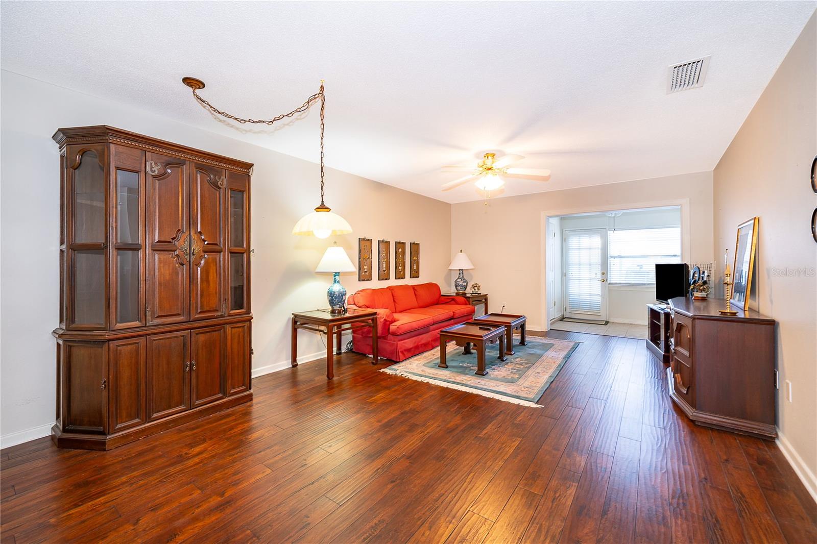 BEVERLY VILLAS CONDO 01 ADD 01-07 - Residential