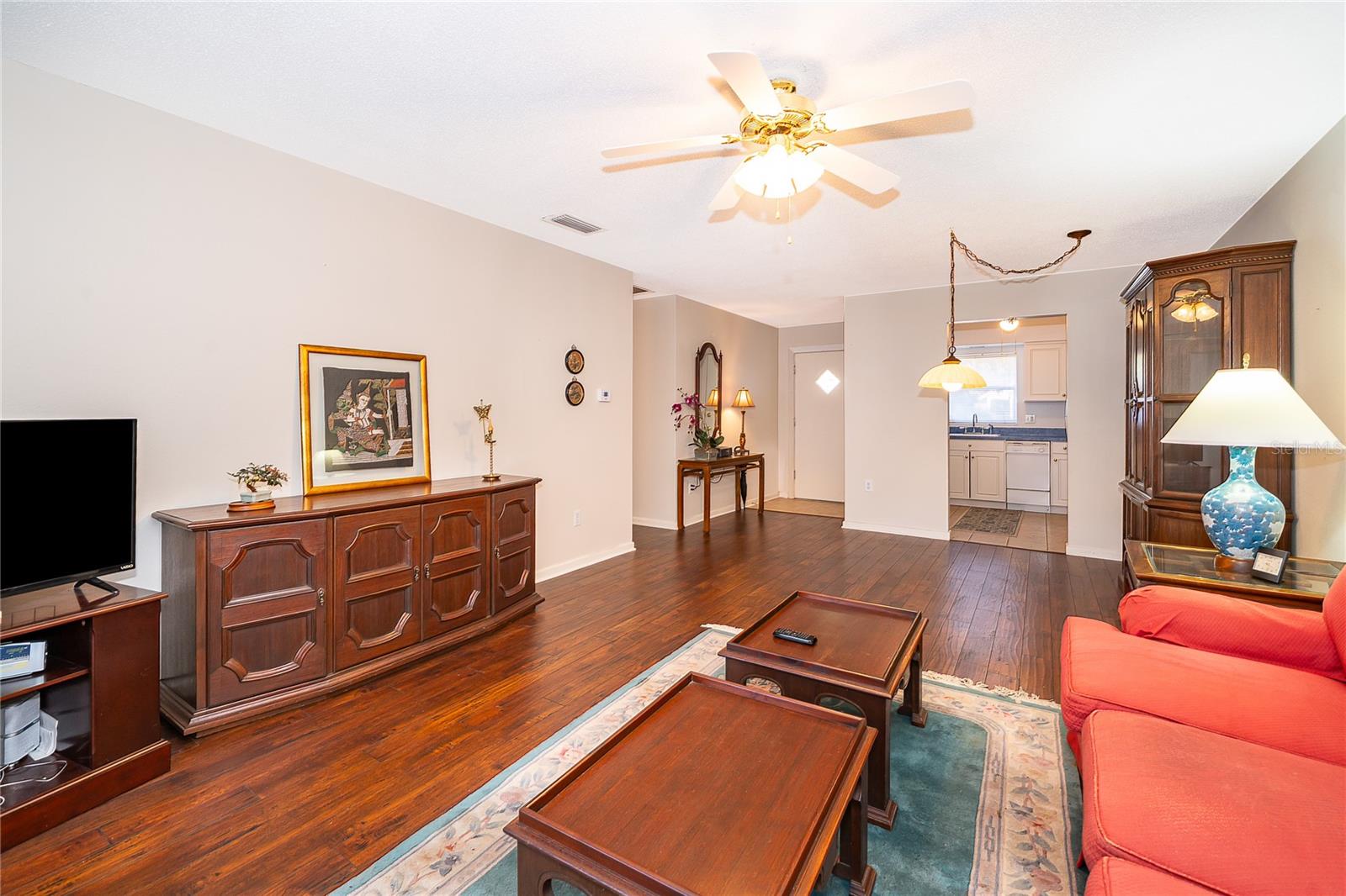 BEVERLY VILLAS CONDO 01 ADD 01-07 - Residential