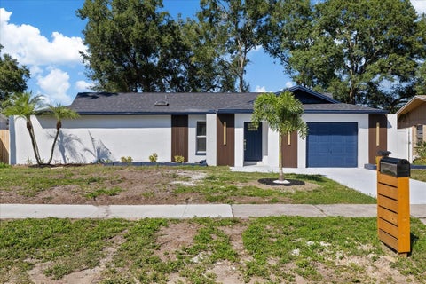 Photo of 517 Falkirk Avenue, Valrico, FL 33594 (MLS # TB8561779)